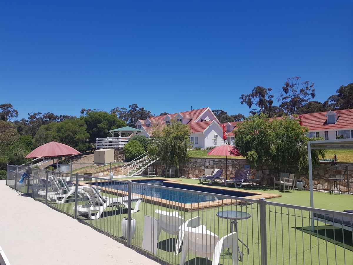Clare Valley Motel Extérieur photo